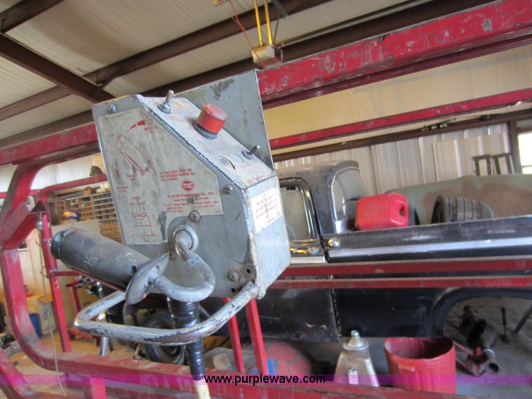 image for item B9087 Mec 2033ES scissor lift