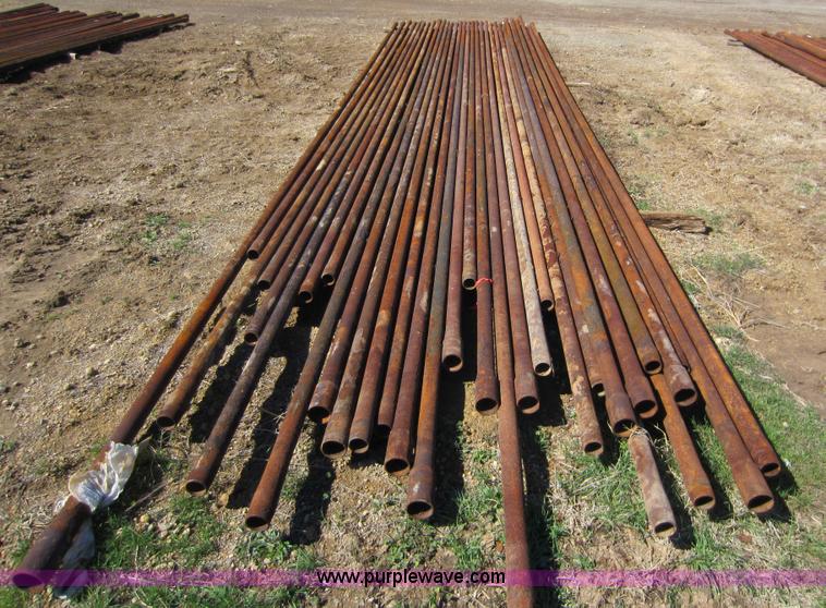 image for item B9096 Approximately 1,048' of 2" oilfield tubing