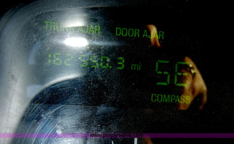 image for item C4210 1998 Lincoln Town Car Executive