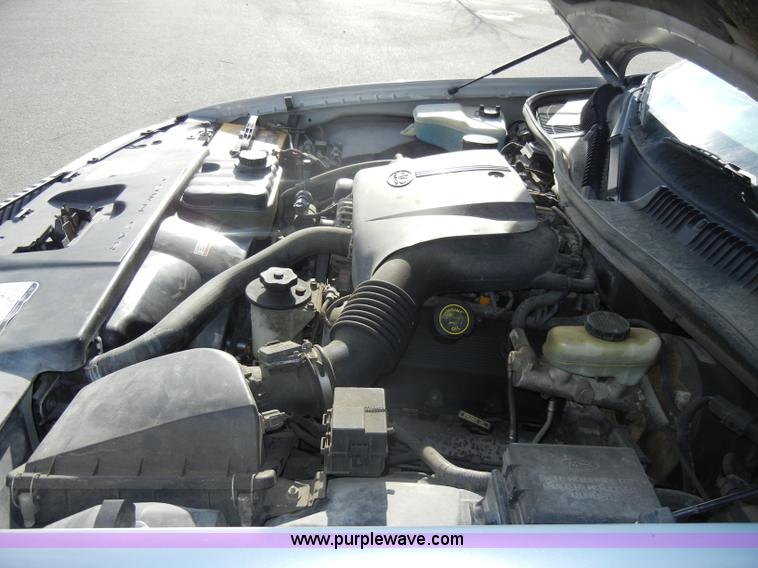 image for item C4210 1998 Lincoln Town Car Executive