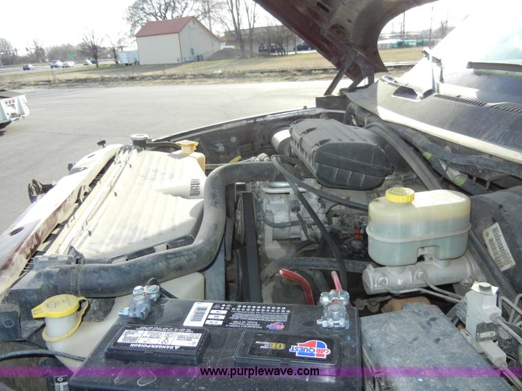 image for item C4212 2002 Dodge Ram 2500 Laramie SLT quad cab pickup truck