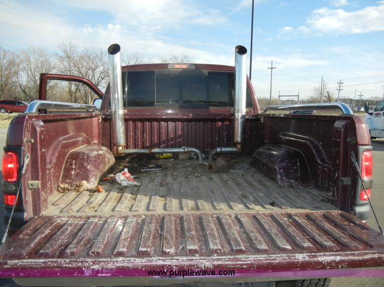 image for item C4212 2002 Dodge Ram 2500 Laramie SLT quad cab pickup truck