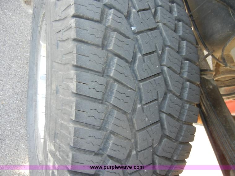 image for item C4212 2002 Dodge Ram 2500 Laramie SLT quad cab pickup truck