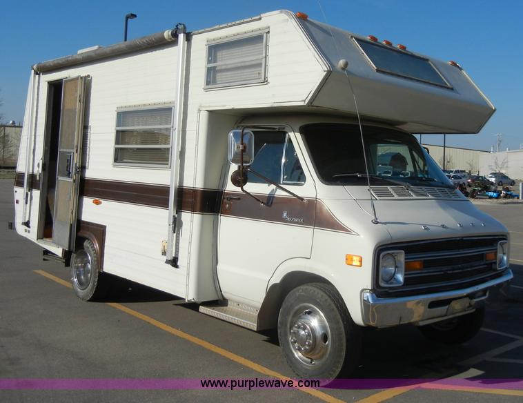 image for item C4350 1978 Dodge Sportsman RV camper