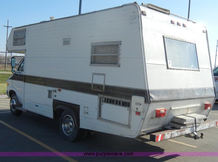 image for item C4350 1978 Dodge Sportsman RV camper