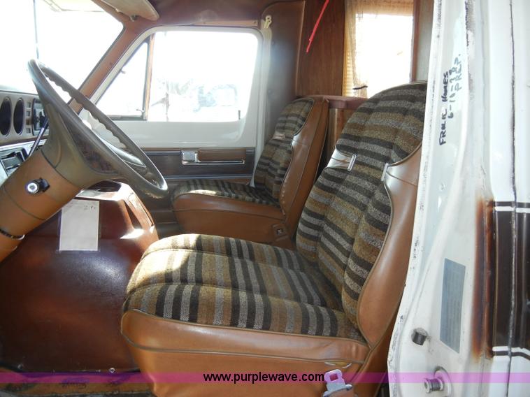 image for item C4350 1978 Dodge Sportsman RV camper