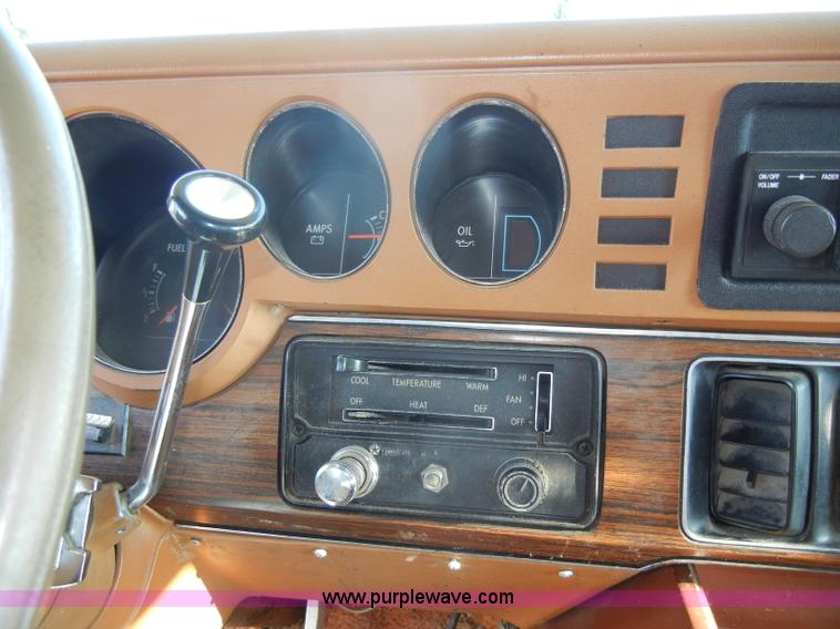 image for item C4350 1978 Dodge Sportsman RV camper