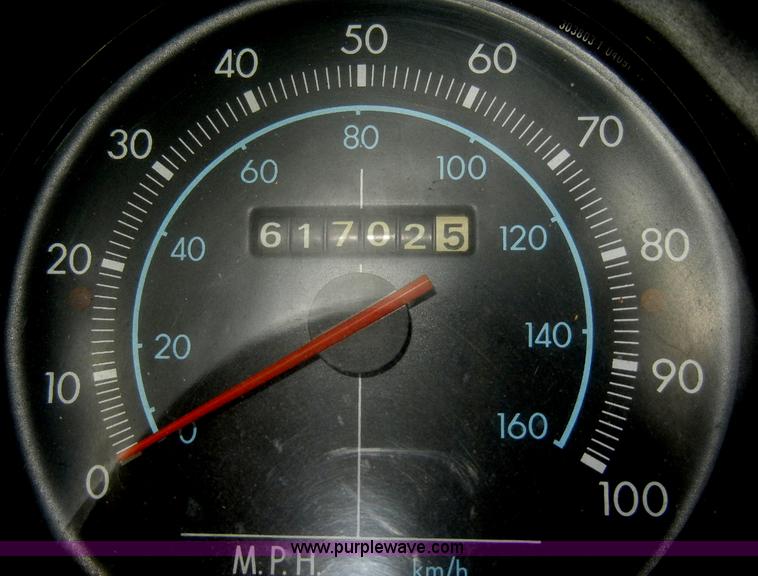 image for item C4350 1978 Dodge Sportsman RV camper