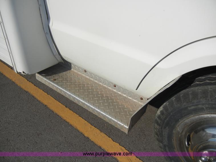 image for item C4350 1978 Dodge Sportsman RV camper