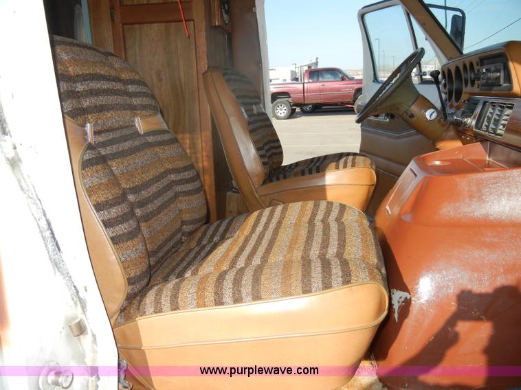 image for item C4350 1978 Dodge Sportsman RV camper