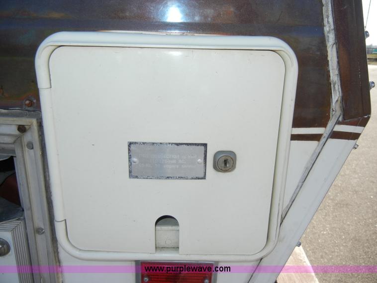 image for item C4350 1978 Dodge Sportsman RV camper