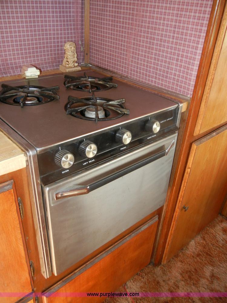 image for item C4350 1978 Dodge Sportsman RV camper