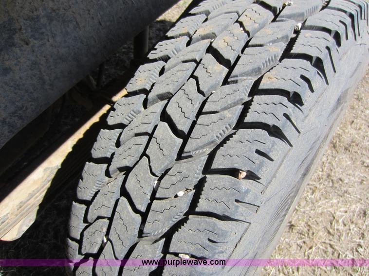 image for item C5353 1999 Dodge Ram 1500 club cab pickup truck