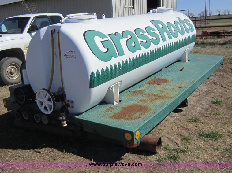 image for item C5355 Dual compartment fiberglass tank on truck bed
