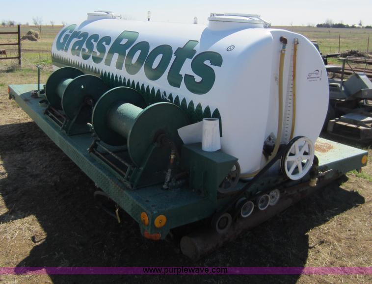 image for item C5355 Dual compartment fiberglass tank on truck bed