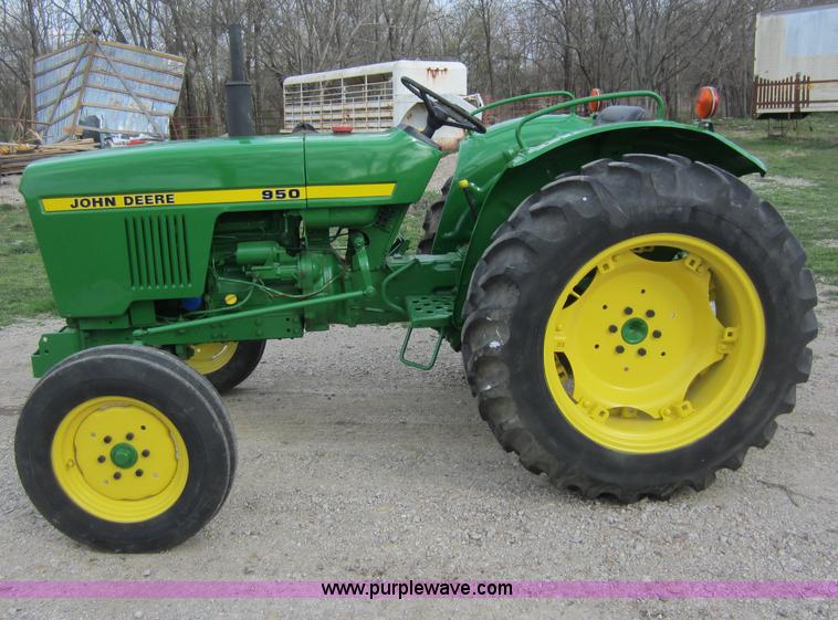 image for item C5385 1980 John Deere 950 tractor
