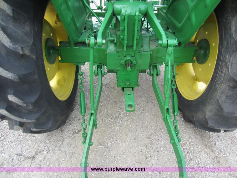 image for item C5385 1980 John Deere 950 tractor