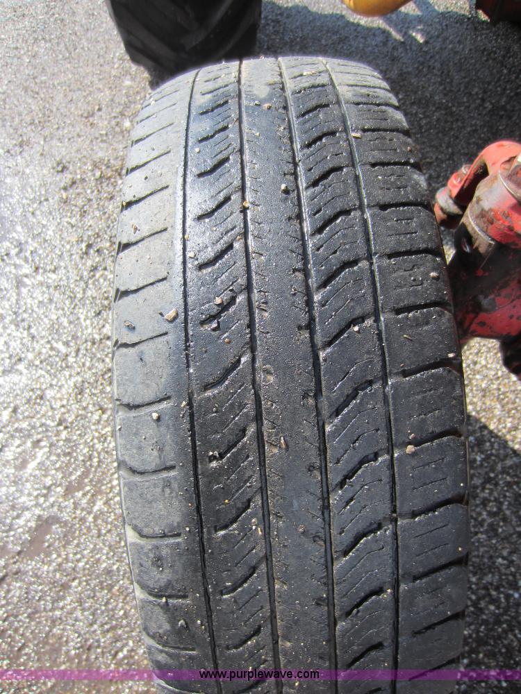 image for item C5390 International 504 tractor