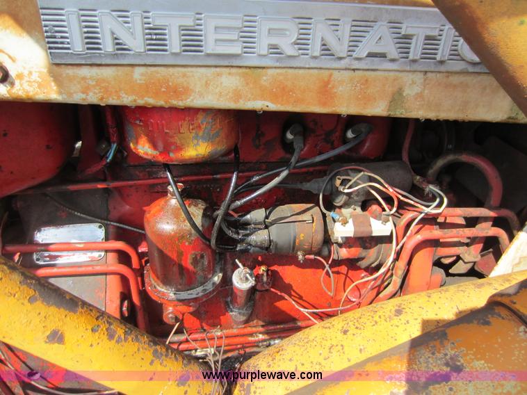 image for item C5390 International 504 tractor