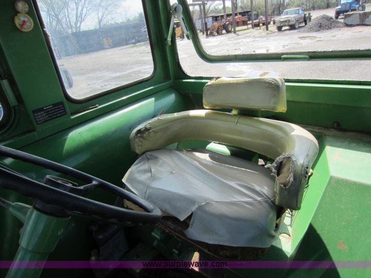 image for item C5391 John Deere 5020 tractor