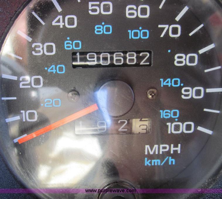 image for item D3061 1995 Jeep Wrangler hard top SUV