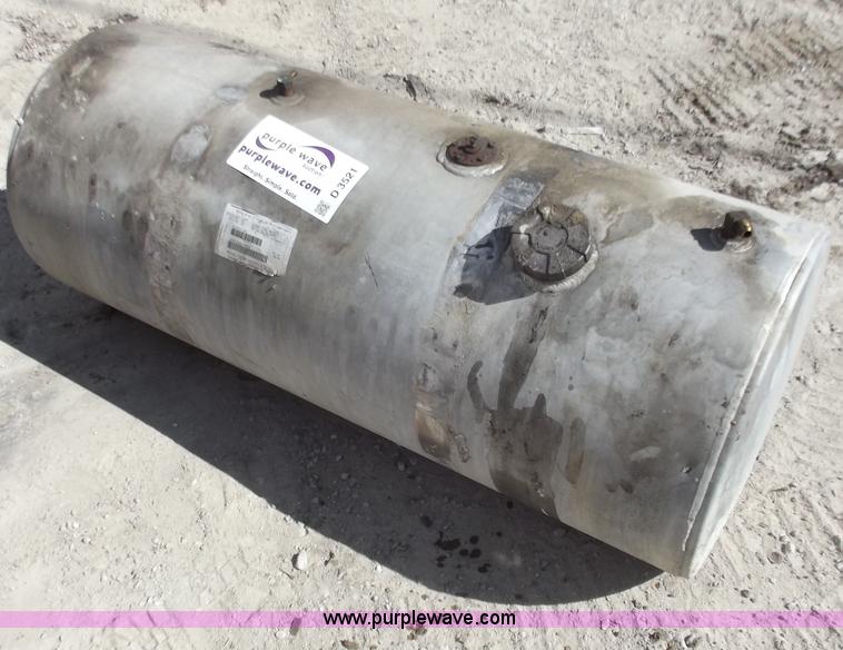 image for item D3521 60 gallon aluminum fuel tank