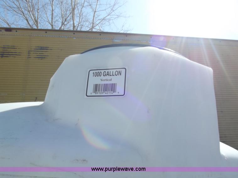 image for item D3531 1,000 gallon plastic water tank