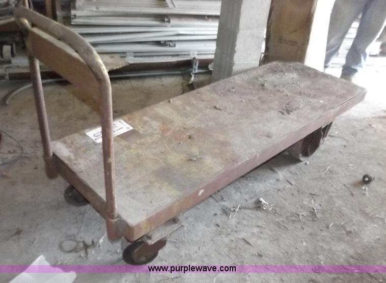 image for item D3536 Heavy duty steel cart