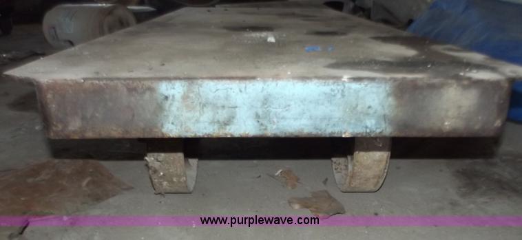 image for item D3537 Heavy duty steel cart