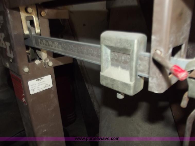 image for item D3540 Tronix XL weight scale on casters