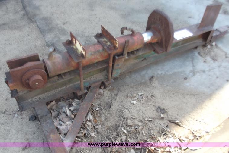 image for item D3549 Shopbuilt log splitter