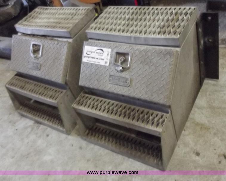 image for item D3551 Pro Teck dual aluminum side boxes