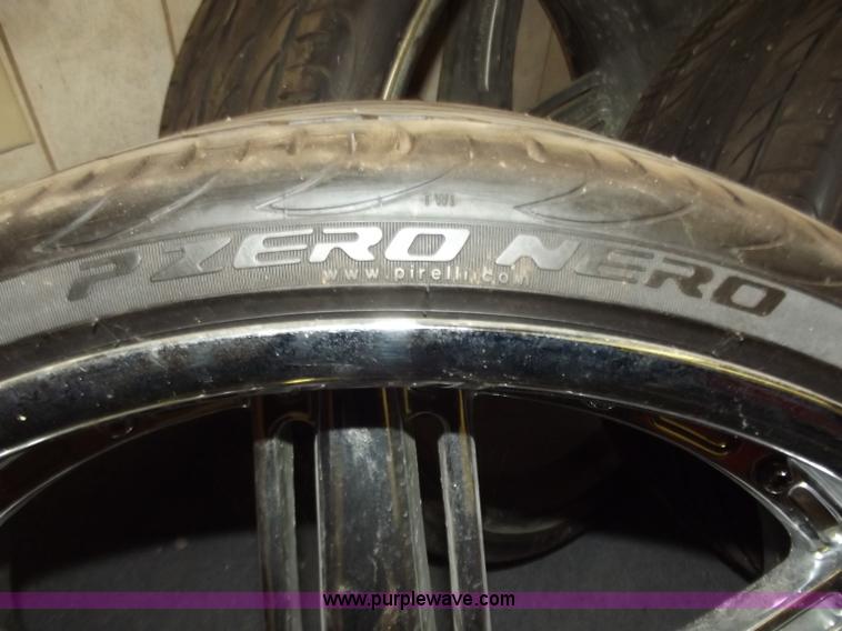 image for item D3553 (4) wheels and tires