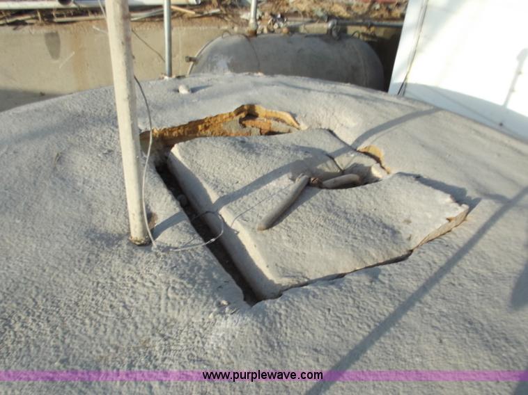 image for item D3567 1,500 gallon insulated steel water tank