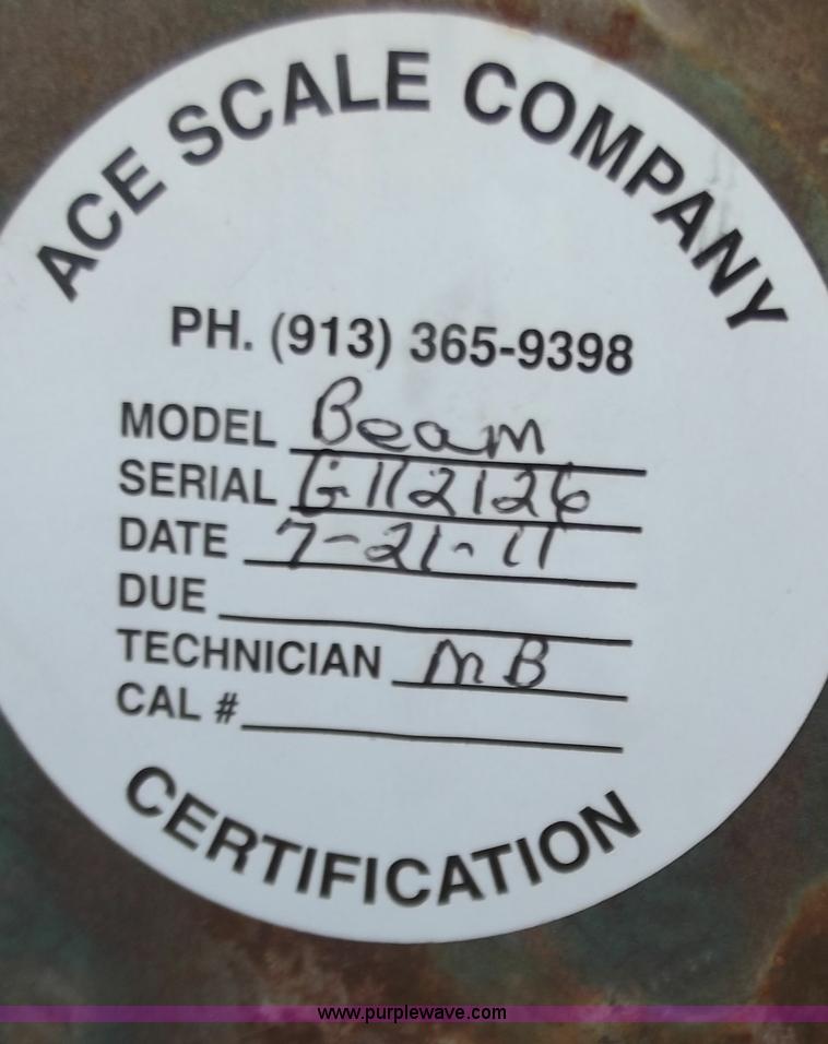 image for item D3568 1,000lbs counter weight scale