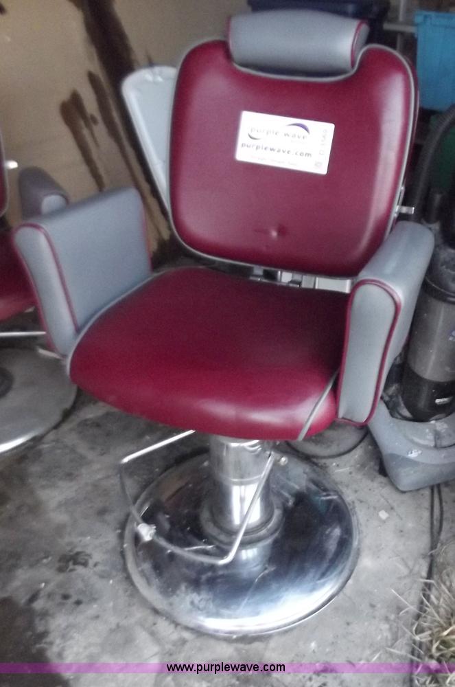 image for item D3569 (5) salon/barber chairs