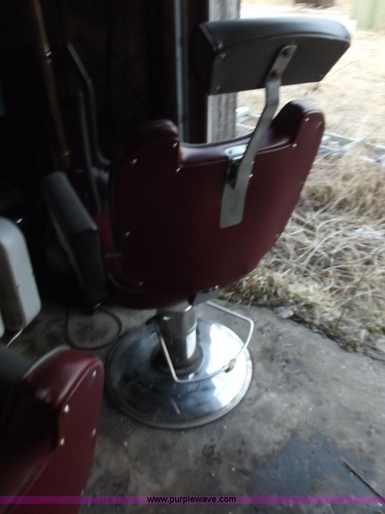 image for item D3569 (5) salon/barber chairs