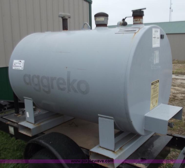 image for item D3595 300 gallon fuel tank