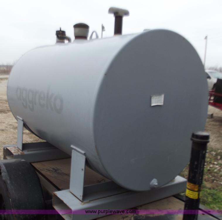 image for item D3595 300 gallon fuel tank