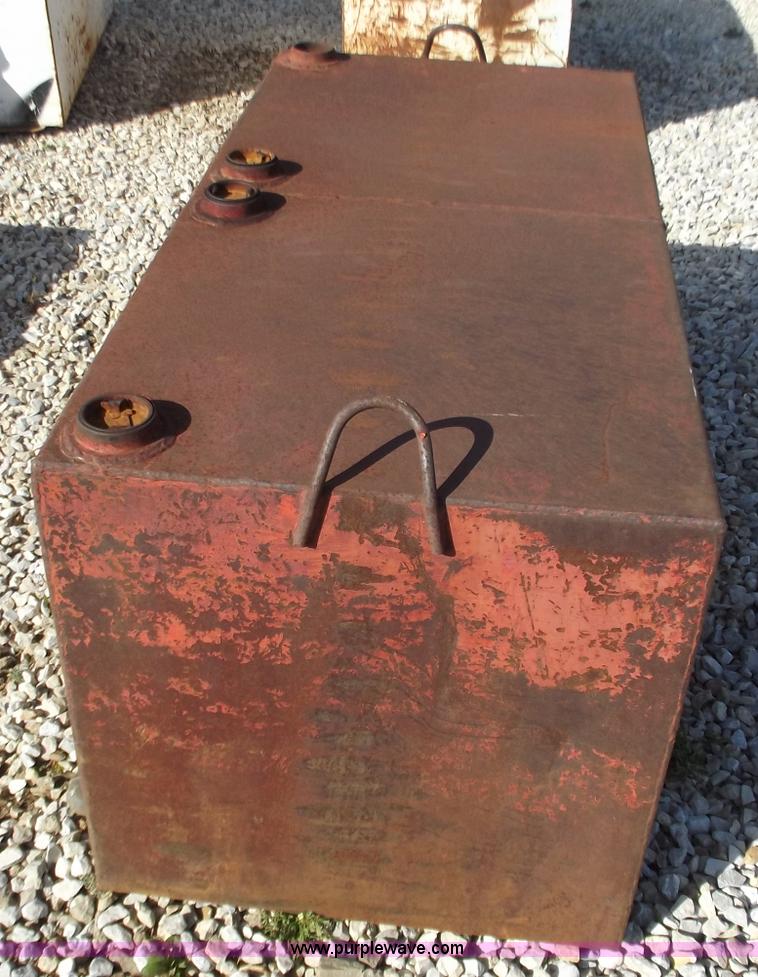 image for item D3630 100 gallon fuel tank