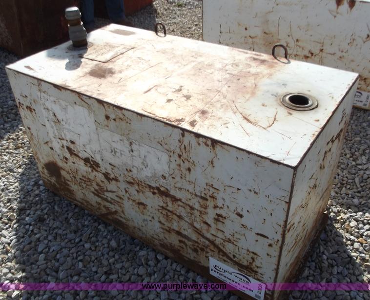 image for item D3632 Delta 100 gallon fuel tank