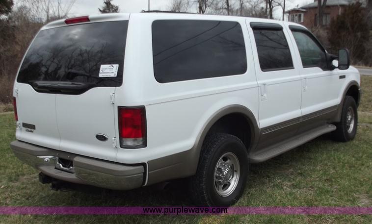 image for item D3653 2000 Ford Excursion Limited SUV