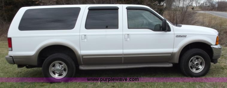 image for item D3653 2000 Ford Excursion Limited SUV