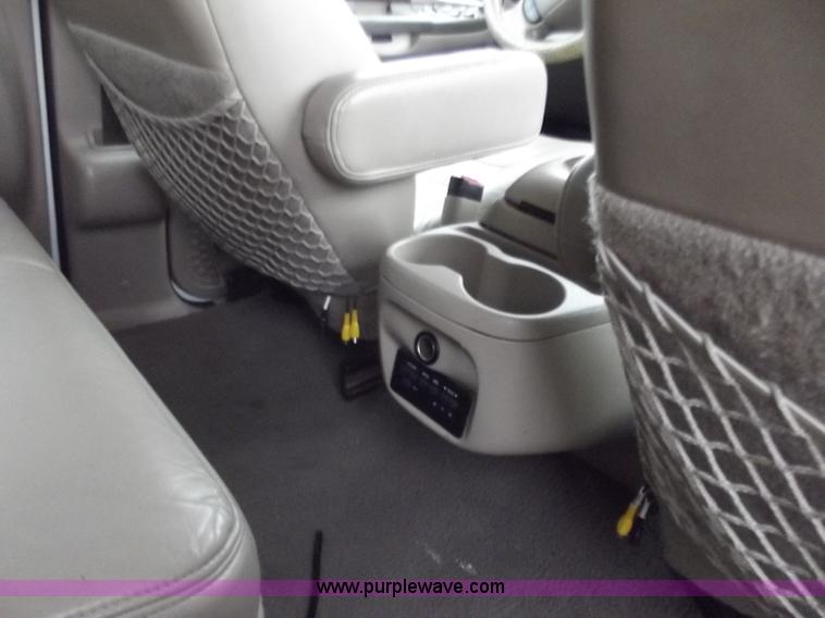 image for item D3653 2000 Ford Excursion Limited SUV