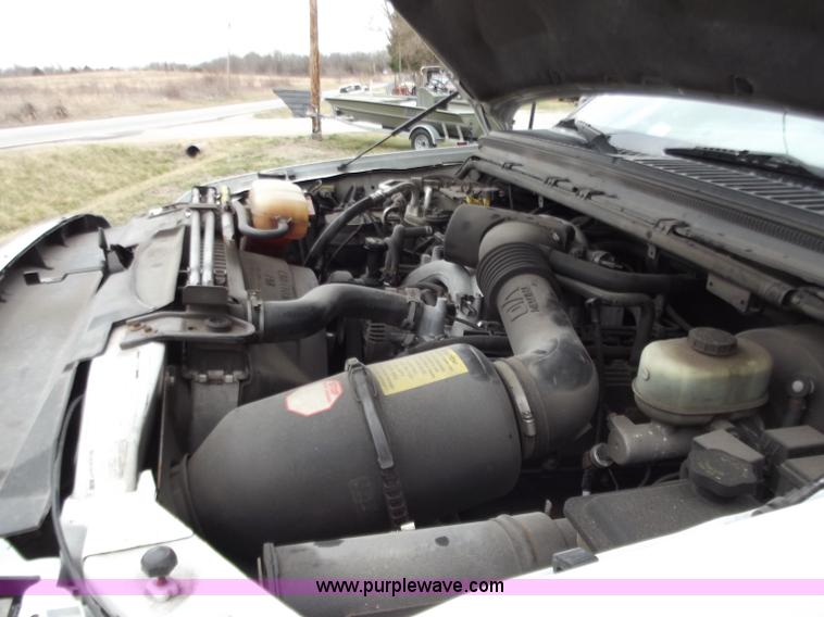 image for item D3653 2000 Ford Excursion Limited SUV