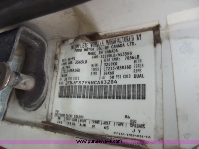 image for item D3654 1992 Ford F350 Custom dump truck