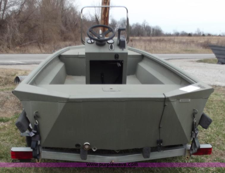 image for item D3657 2007 Ex-Cel Rivertrail 16' boat and trailer