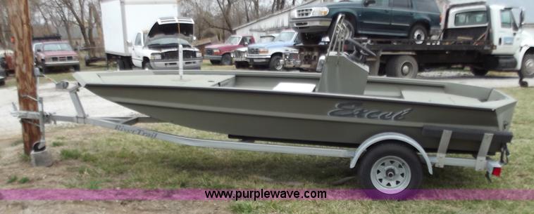 image for item D3657 2007 Ex-Cel Rivertrail 16' boat and trailer