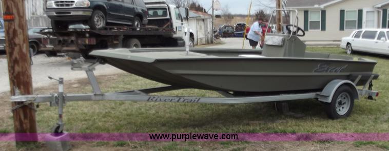 image for item D3657 2007 Ex-Cel Rivertrail 16' boat and trailer