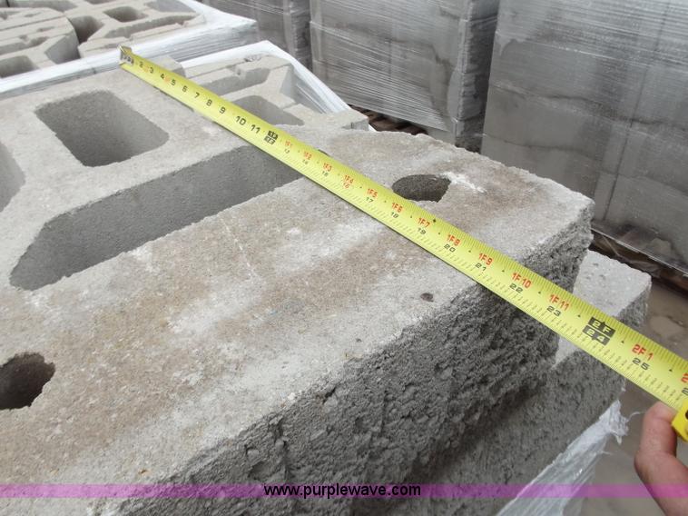 image for item D3661 (48) retaining wall blocks